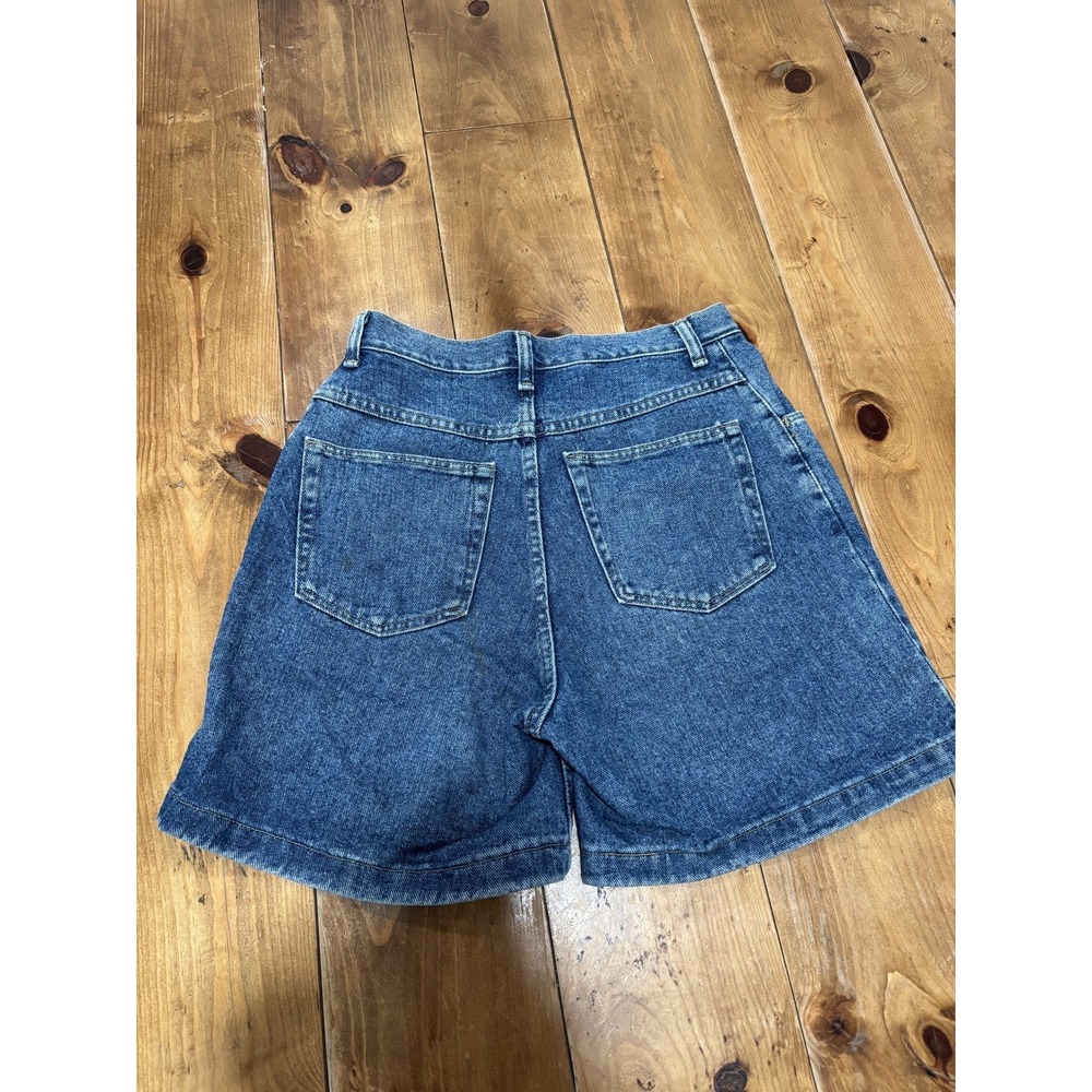 Wrangler for Women Vintage Denim Shorts Size 6 Medium Wash Made in USA - Picture 2 of 5